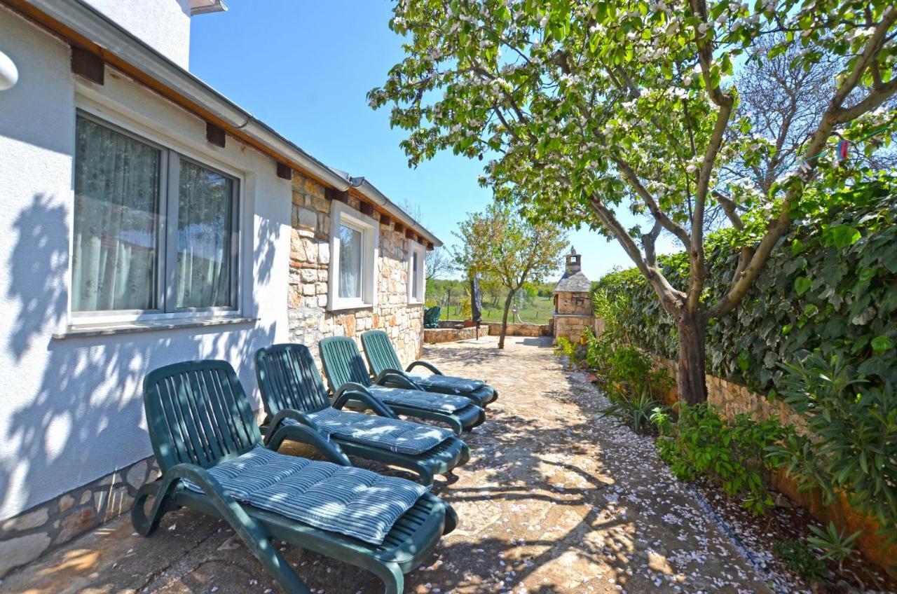 Bavica Apartments Rovinj Ngoại thất bức ảnh