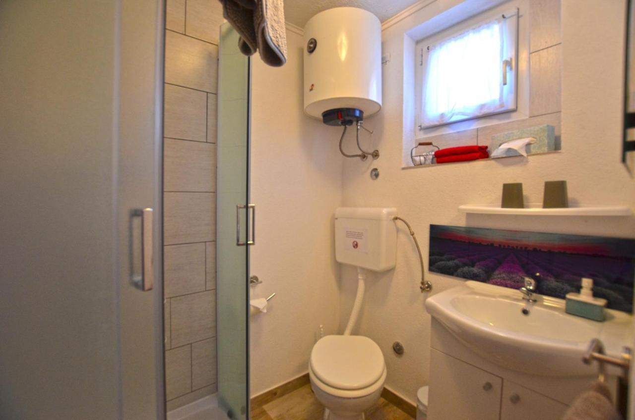 Bavica Apartments Rovinj Ngoại thất bức ảnh
