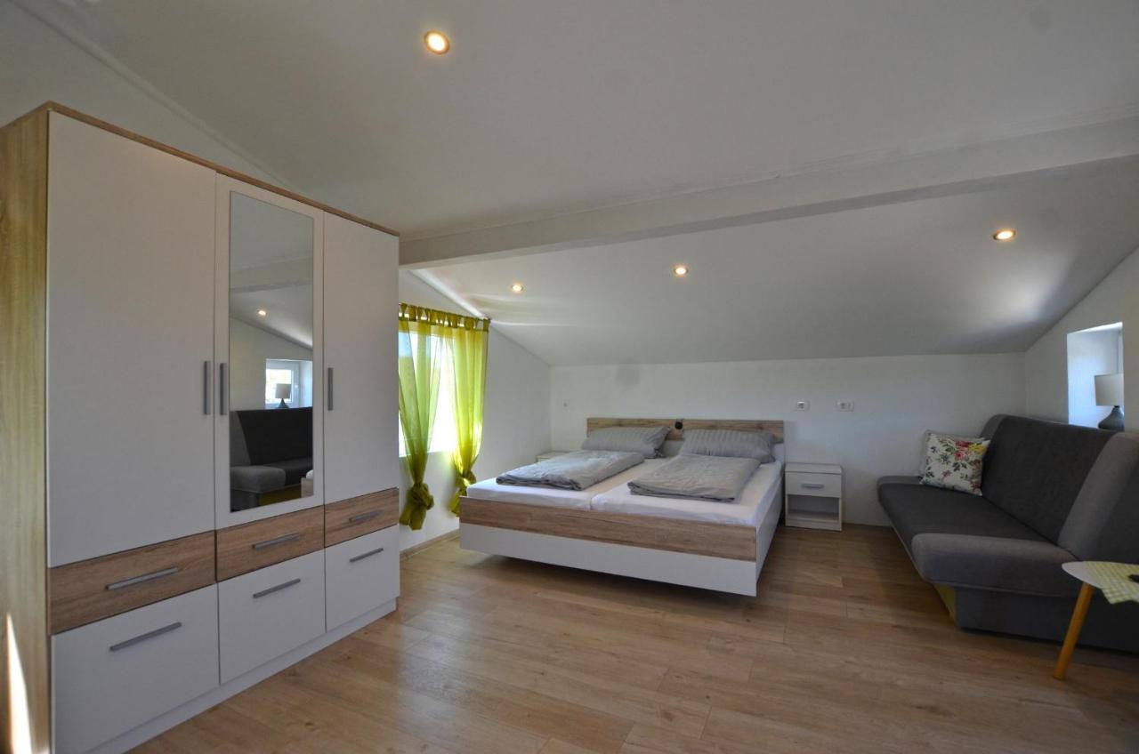 Bavica Apartments Rovinj Ngoại thất bức ảnh